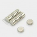 Magnet Display Photograph Easel